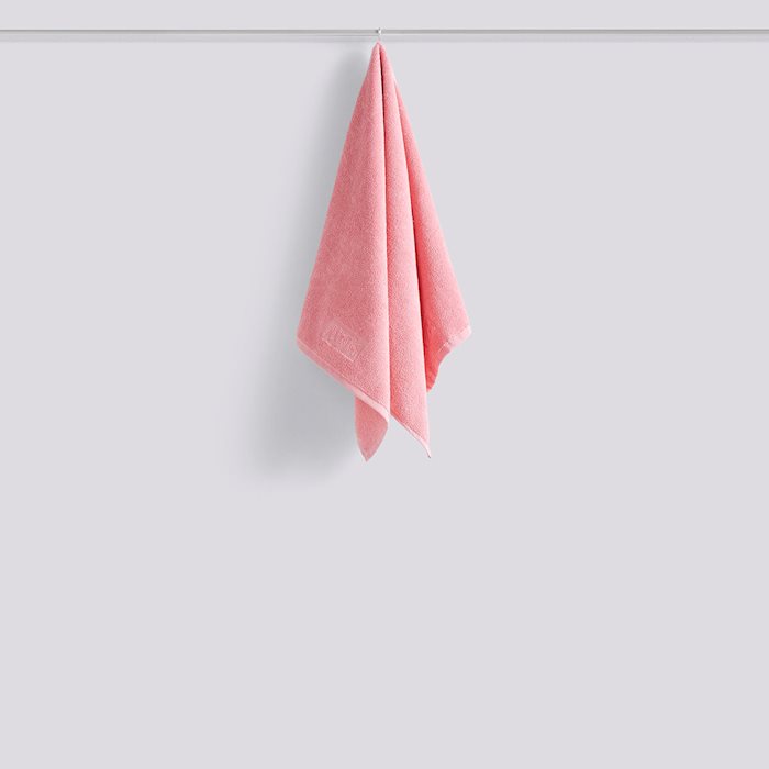 https://shop1041.sfstatic.io/upload_dir/shop/541610zzzzzzzzzzzzzz_mono-hand-towel-pink_gb_1220x1220_brandvariant.jpg