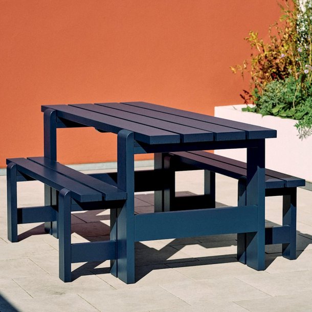 WEEKDAY TABLE L180 x W66 x H74 Steel Blue Lacquered Pinewood